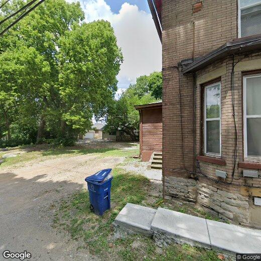 Primary Photo - 1473 Belmont Ave