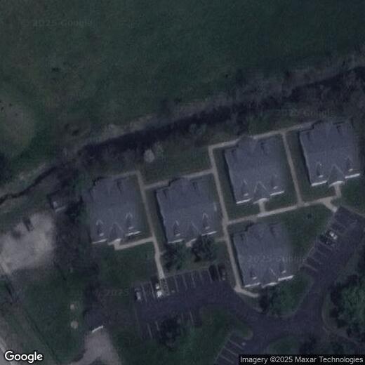 103 Fairways Dr Unit 103 A, Chardon, OH 44024 Room for Rent in