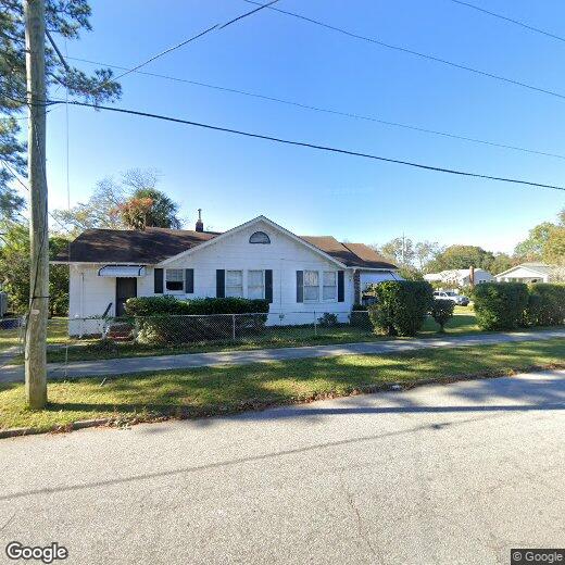 Primary Photo - 217 West Poplar Street
