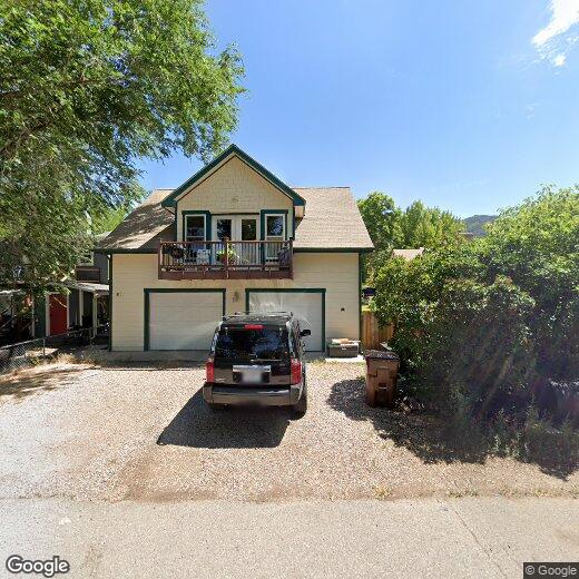 Foto principal - 817 Pitkin Ave