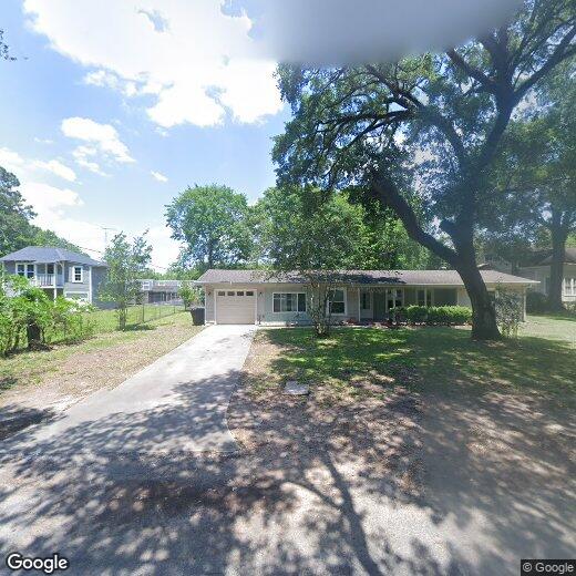 1805 Willow St, Liberty, TX 77575 House Rental in Liberty, TX