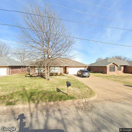 1409 Spanish Oak Dr, Granbury, TX 76048 House Rental in Granbury, TX