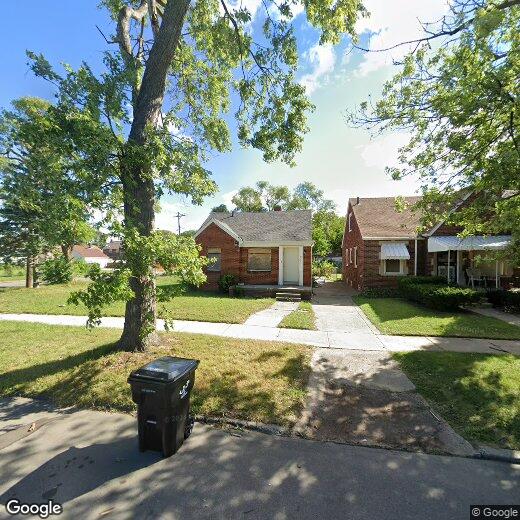 Foto principal - 2 Bedroom Beautiful Brick Home