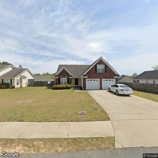 Primary Photo - 825 Coathill St