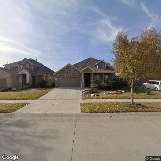 Foto principal - 821 Meadows Dr