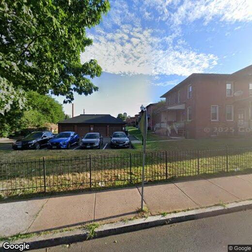 68 Morris St Unit 201, Hartford, CT 06114 Room for Rent in Hartford