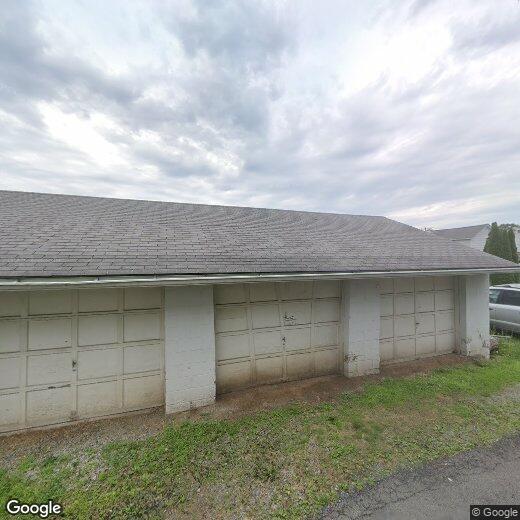 1017 Lilac St, Natrona Heights, PA 15065 House Rental in Natrona