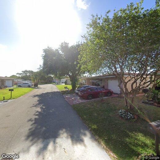 Primary Photo - 1267 SW 46th Ave