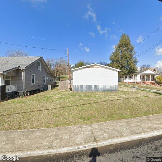 Primary Photo - 608 Church St