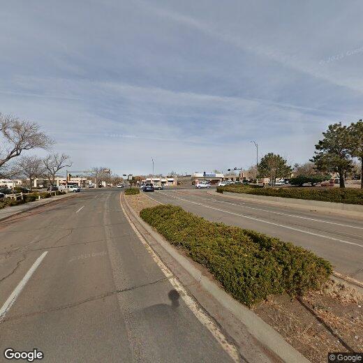 Primary Photo - Spacious & Updated 3-Bedroom Condo in a Qu...