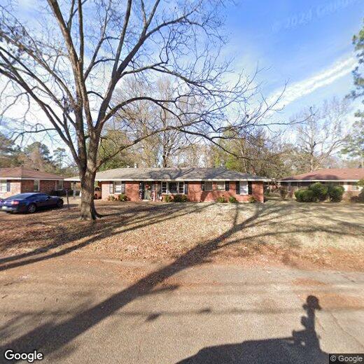 Foto principal - 3949 Princeton Rd