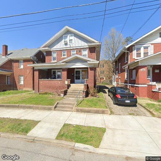Primary Photo - 303 Park Ave