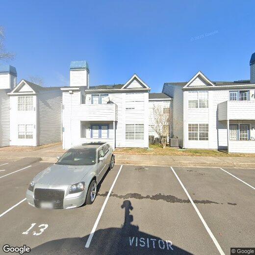 Primary Photo - 612 Waters Dr