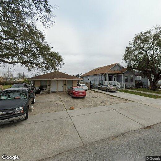 3527 Jackson Blvd, Chalmette, LA 70043 Room for Rent in Chalmette, LA