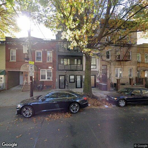 Primary Photo - 474 East New York Avenue