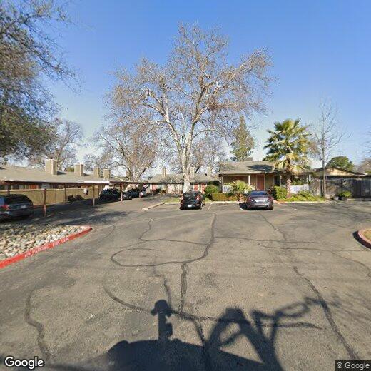 Primary Photo - 6001 Country Ln