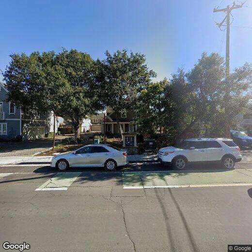 Primary Photo - 415 W Meadow Dr