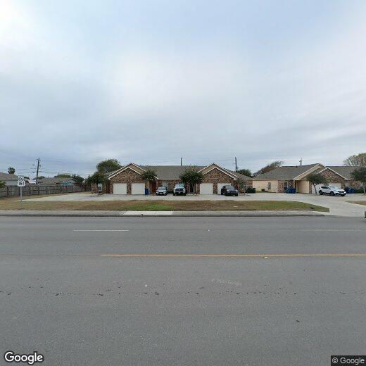 911 Moore Ave, Portland, TX 78374 Townhome Rentals in Portland TX