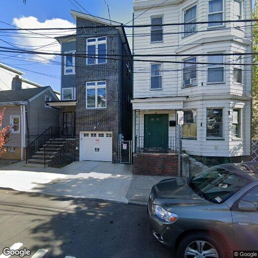 38 Blum St Unit 2, Newark, NJ 07103 Room for Rent in Newark, NJ