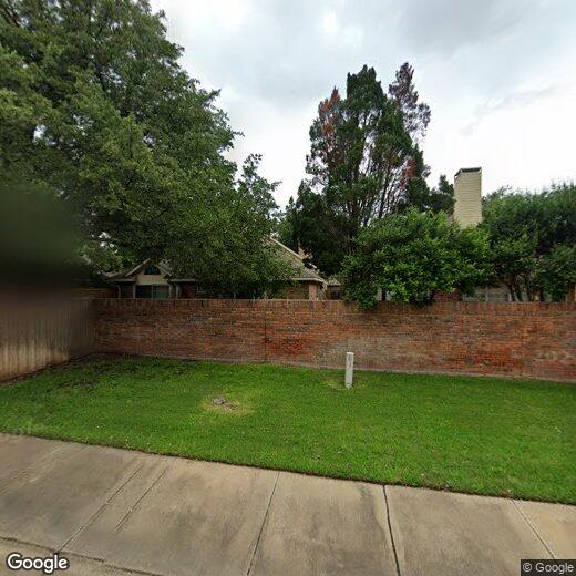 Primary Photo - 501 Arbor Creek Dr