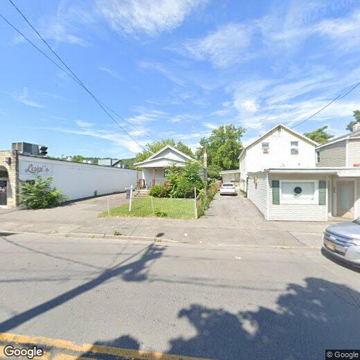 Primary Photo - 1522 Valley Dr