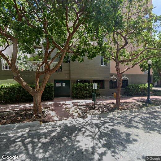 Primary Photo - 140 Meridian Ave