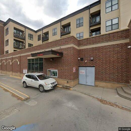 Primary Photo - 15 E Franklin Ave