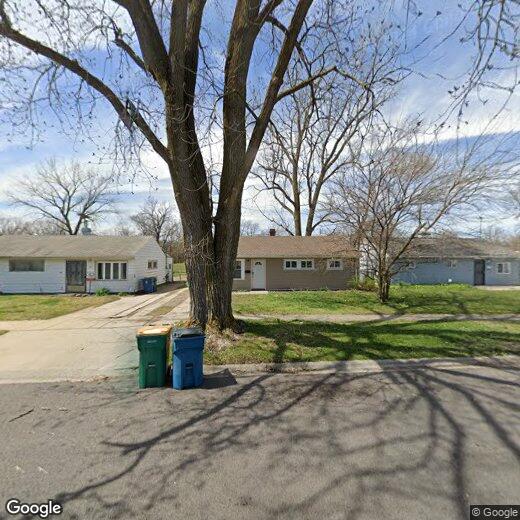 Primary Photo - Beautiful three-bed property in Gary