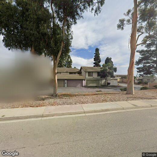 Primary Photo - Beautiful 3bed 2.5bath + large loft Oxnard...