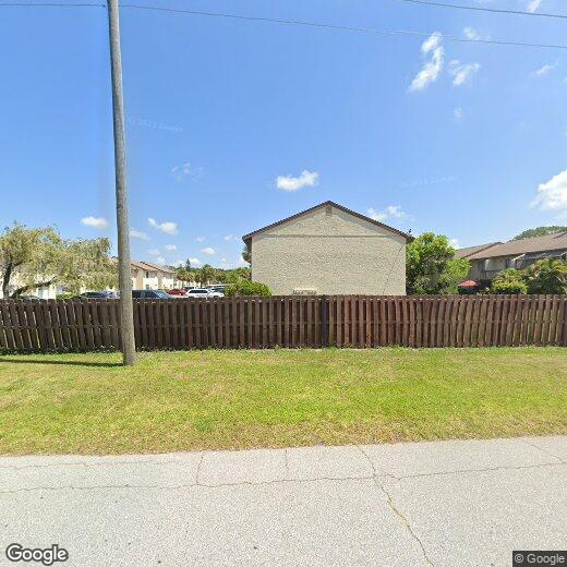 Primary Photo - 2716 Hidden Lake Blvd