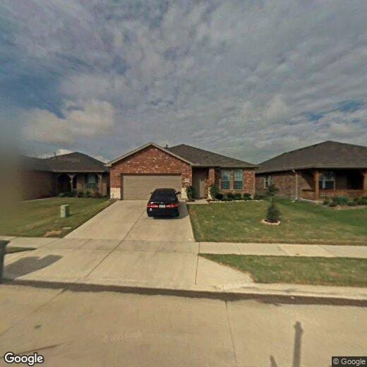 Foto principal - 8937 Brook Hill Ln
