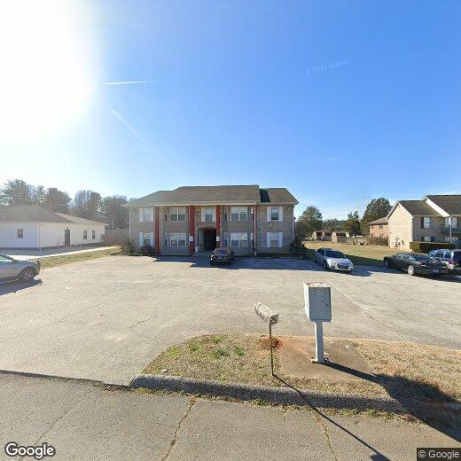 519 Evelyn Ave, Maryville, TN 37801 Condo for Rent in Maryville, TN