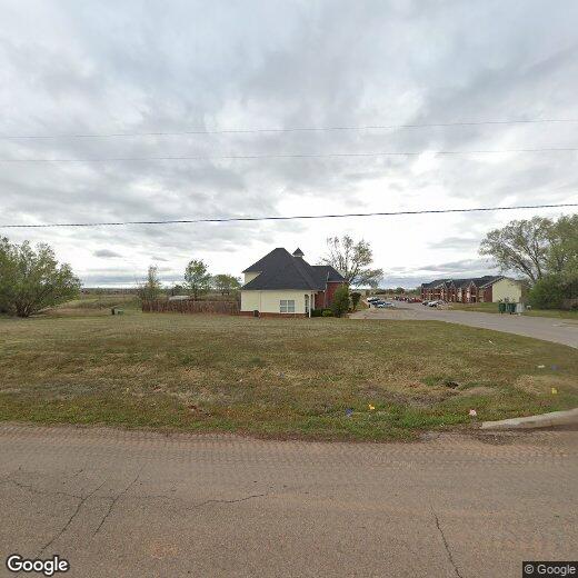 2200 Electra St, Sayre, OK 73662 Room for Rent in Sayre, OK