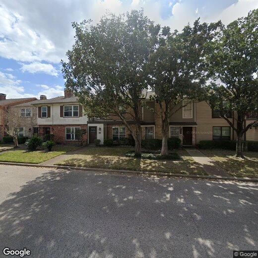 Foto principal - 14625 Perthshire Rd