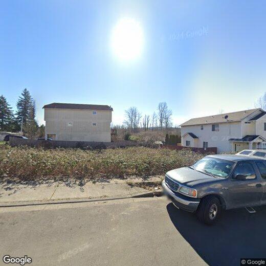 Foto principal - Introducing SE 18th Street Townhomes — Six...