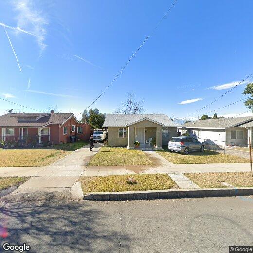 Primary Photo - Single-Story 1-Bedroom Back House in Redla...