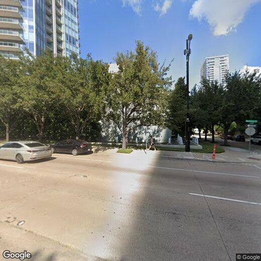 Primary Photo - 2900 McKinnon St