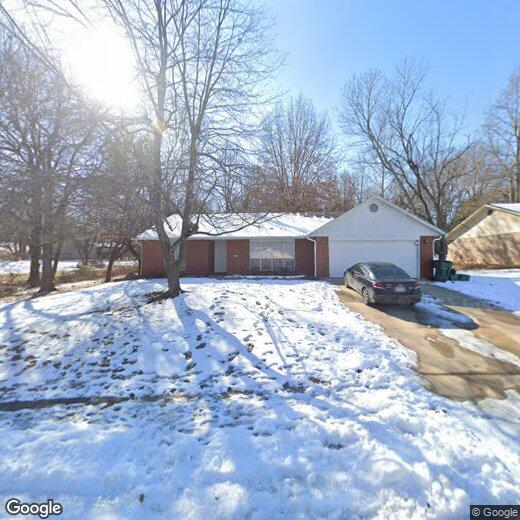 Primary Photo - 2347 E Kantz Ln