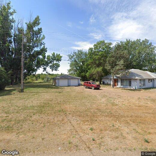 694 Palm Beach Rd Unit Sleeping room, Dickinson, ND 58601 Room for