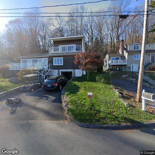 6 Candlewood Knolls Rd, New Fairfield, CT 06812 House Rental in New Fairfield, CT