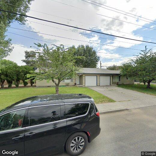 Primary Photo - Two Bedroom One Bath Duet