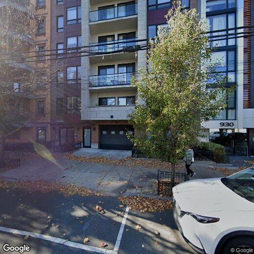 Primary Photo - 924 Jefferson St