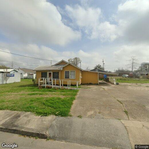 Primary Photo - 611 Columbus St