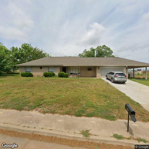 Primary Photo - 1709 Pine Oak Dr