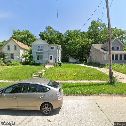Primary Photo - 633 S Main St