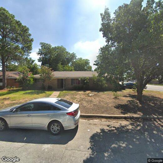 Primary Photo - 7821 Regency Ln