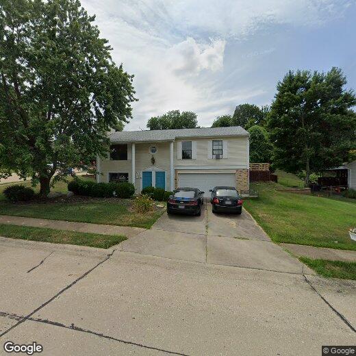 Primary Photo - 4 Bedroom Pet-Friendly Home in SAINT CHARL...