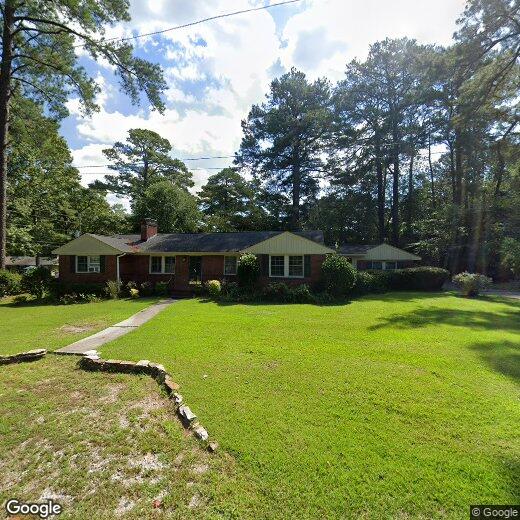 Foto principal - 100 Dogwood Dr