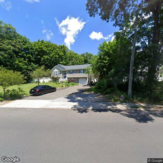 Primary Photo - 151 Richmond Blvd