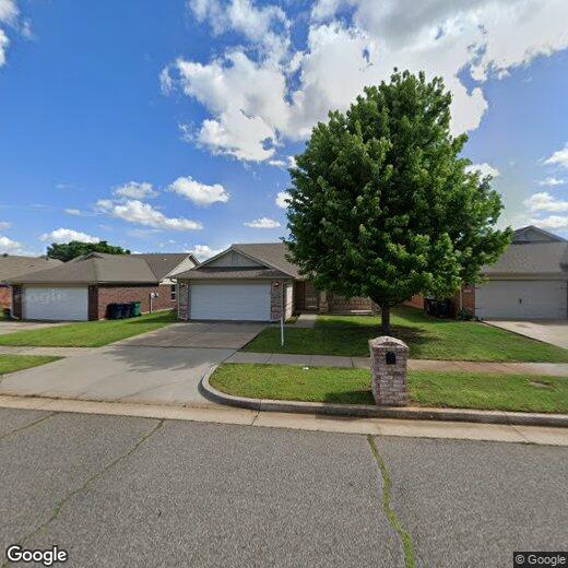 Primary Photo - 10608 NW 34th St